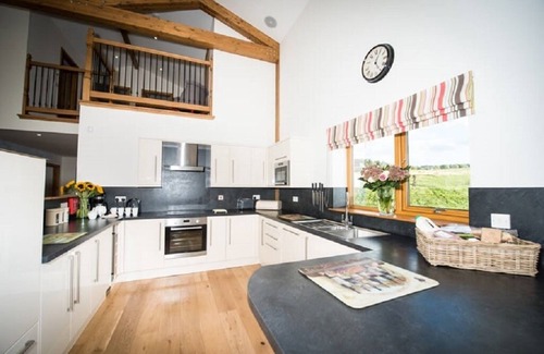 Balloch Cabin | Aurae Lodge, luxury highland log cabin