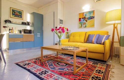 Sassari Apartment | Aurora House - Comfortable family apartment near the theater and downtown