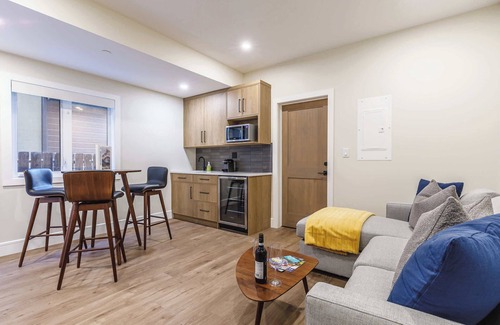 Teepee Town House | Aurora Lite - Brand new suite with private entrance