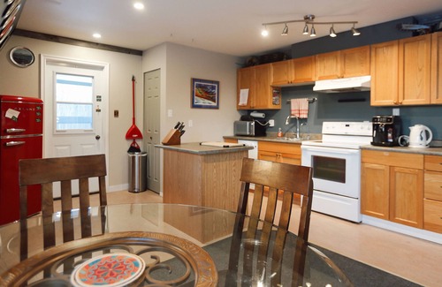 Whitehorse Apartment | Aurora Loft