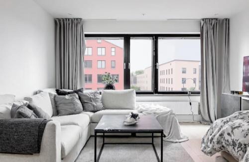 Vaxjo Apartment | Aurora Luxe Apartment Växjö Near Vida Arena