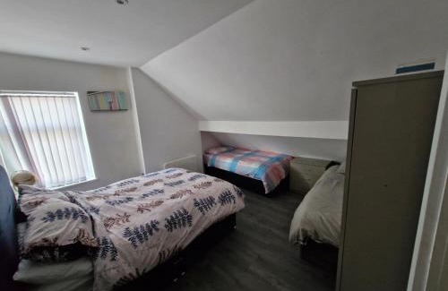 Blackpool Town Center Apartment | Aurora's sky lounge