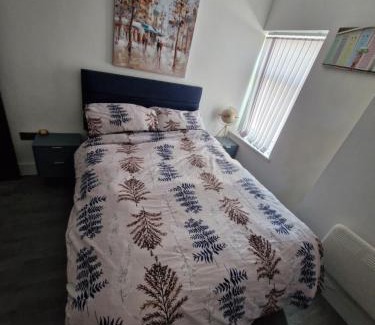 Blackpool Town Center Apartment | Aurora's sky lounge