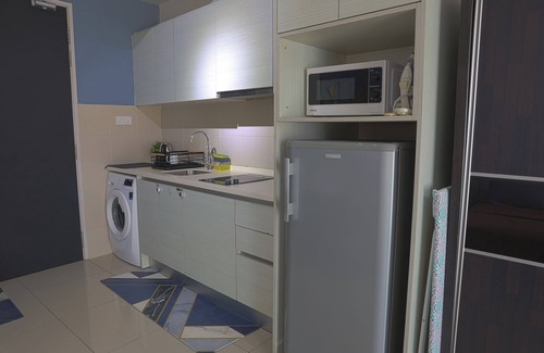 Shah Alam Apartment | Aurora Staycation Shah Alam @I-City - Wi-Fi + Netflix, Gym & Infinity Pool