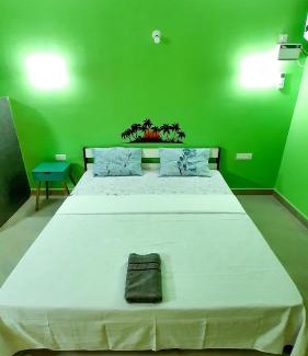 Bogmolo House | Auslyn Guest House