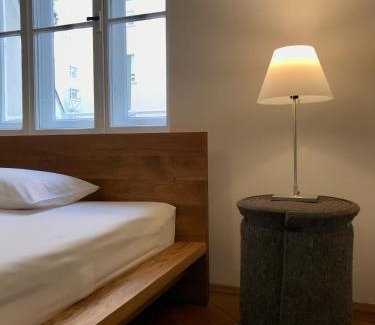 Schwabing House | Aussergewöhnlich schönes Zimmer in München-Schwabing