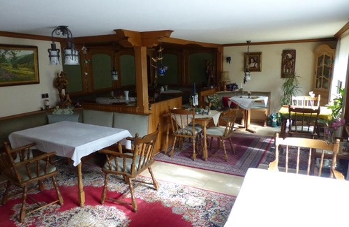 Langewiese Bed & Breakfast | Aussichtsbauernhofpension Hof Gretchens