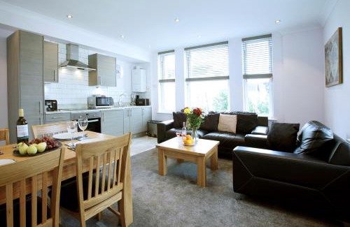 Torquay City Centre Apartment | Austens Apartments