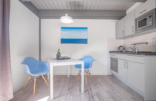 Ostersiel Apartment | 'Austernfischer' vacation apartment with balcony for a relaxing break