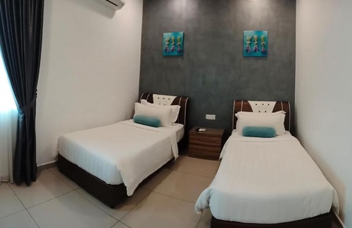 Taman Rapat Damai House | Austin GuestHouse