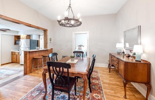 Fredericksburg House | Austin Haus