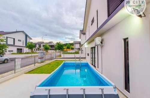 Tebrau House | Austin JT Homestay by RR JBcity