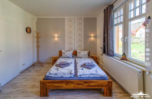Mandelholz Apartment | Auszeit-im-Harz Haus 1 Wohnung Hexenstübchen