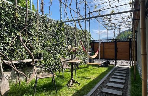 Borjomi Apartment | Autøgráph Boutique Høme 9