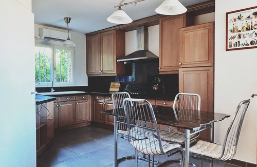 Marguerittes House | Authentic 18th century farmhouse