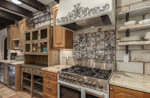 Fountain Hills House | Authentic AZ! Outdoor Paradise with Htd Pool, Spa, Outdoor Kitchen.