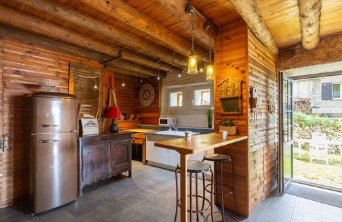 Saint-Lary-Soulan Apartment | Authentic barn in Saint-Lary-Soulan - sleeps 5, fireplace, ski locker