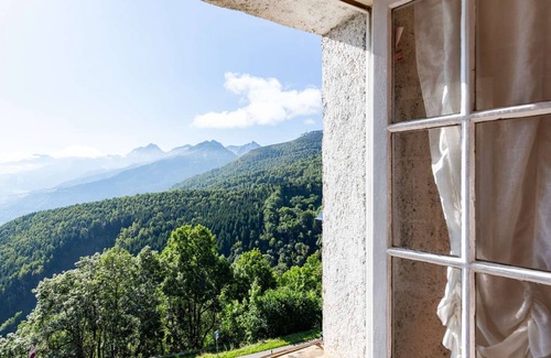 Saint-Lary-Soulan Apartment | Authentic barn in Saint-Lary-Soulan - sleeps 5, fireplace, ski locker