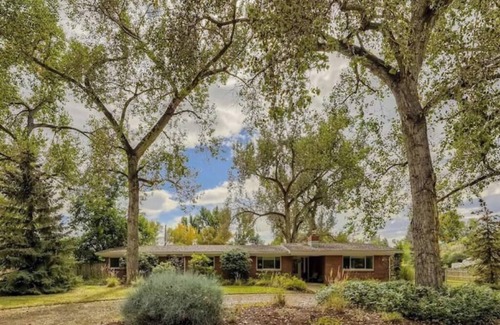 Ridglea Hills House | Authentic Boulder 3 BDR Mid-Century