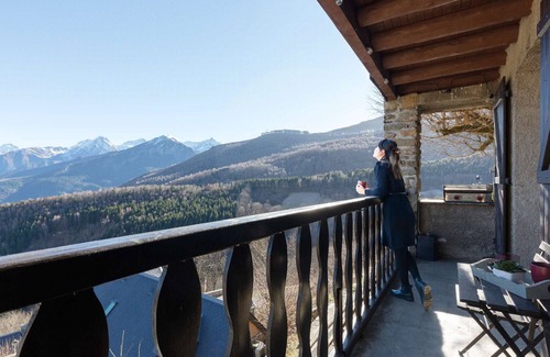 Saint-Lary-Soulan Ski Chalet | Authentic chalet in Soulan - Modern comfort, fireplace, brazier and stunning views