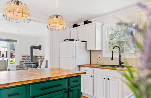 Cherry Valley Cottage | Authentic Cottage stay at The Valley