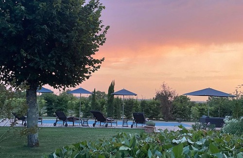 Saint-Martin-le-Beau House | Authentic country house with swimming pool