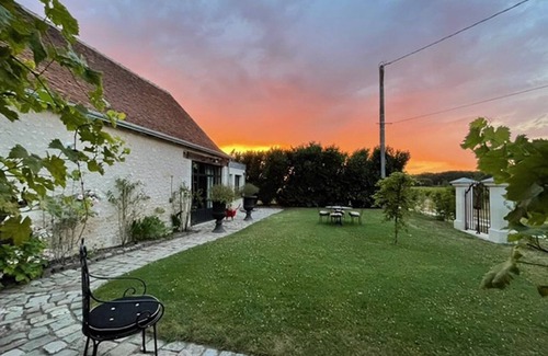 Saint-Martin-le-Beau House | Authentic country house with swimming pool