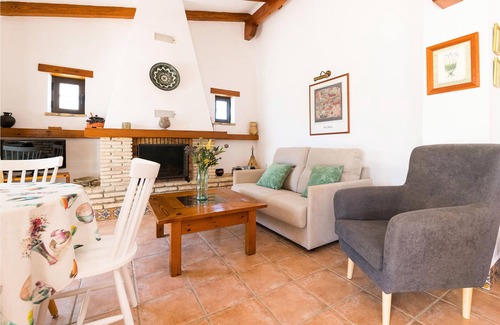 Conil de la Frontera House | Authentic friendly cottage with garden and private outdoor pool.