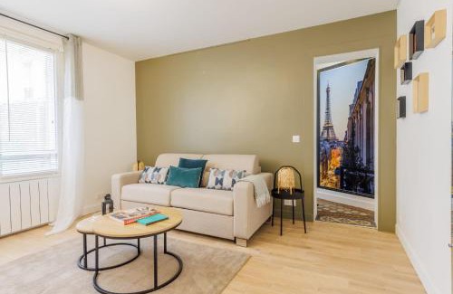 Chaillot Apartment | Authentic studio - 2P - Eiffel Tower