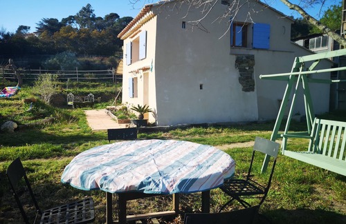 Six-Fours-les-Plages House | Authentique Bastidon Provençal