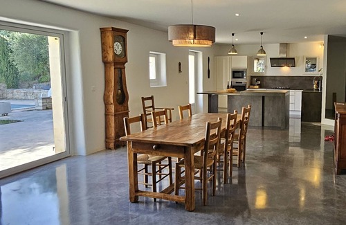 Orgnac-l'Aven House | Authentique Bastide en Pierre de 200 m² Avec Piscine Chauffée, en Ardèche