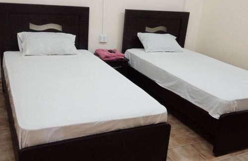 Hyderabad House | Autobahn Guest house