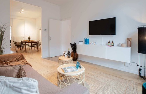Postel Apartment | Automne III - Two Bedroom Apartment, Sleeps 6