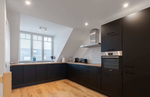 Postel Apartment | Automne V - One Bedroom Apartment, Sleeps 4