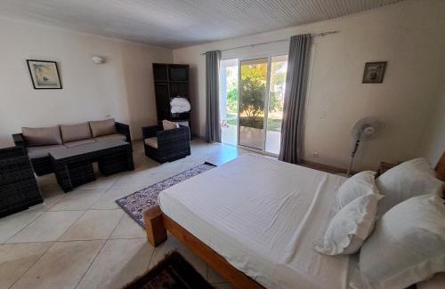 Toliara Hotel | Aux 2 Métis