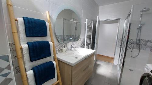 Auxerre Apartment | Aux'Cerfs - A deux pas de l'Abbaye
