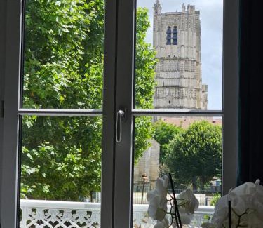 Auxerre Apartment | Aux'Cerfs - A deux pas de l'Abbaye