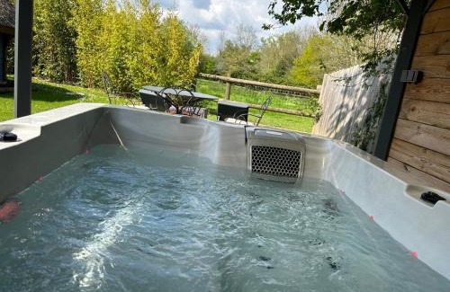 Honfleur Bed & Breakfast | Aux murmures de la nature B&B