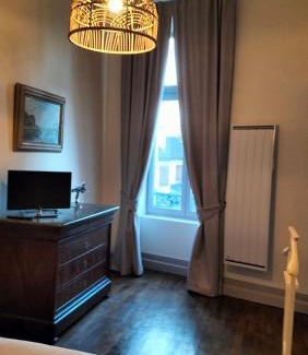 Oloron-Sainte-Marie Apartment | aux petits soins