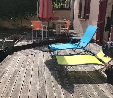 Neuvy-Sautour House | aux tilleuls