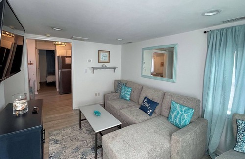 Chincoteague House | Ava's Beach Cottage -Single Family - Pet Friendly