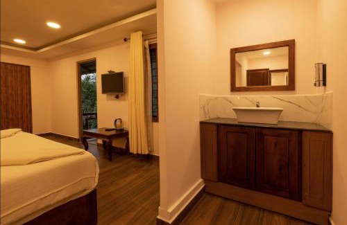 Thekkady Resort | Avadale Thekkady - Stag Groups Not Allowed