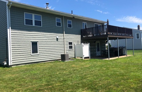 Eastward Look House | Available Academic Year 2026-2027 & Booking Summer 2025 and summer 2026