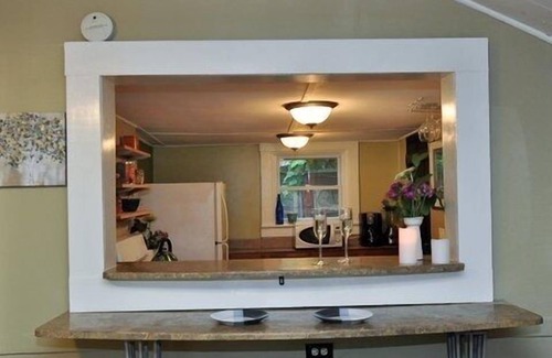 Asheville Cabin | AVAILABLE NOW Sweet Cabin 10 min to Ashvl., Quiet, BEES , Garden & DECK. Dogs Ok