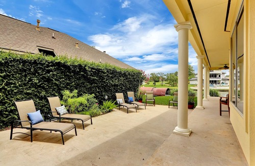 Conroe House | Available Now… this is YOUR chance to experience relaxation @ The Cove!