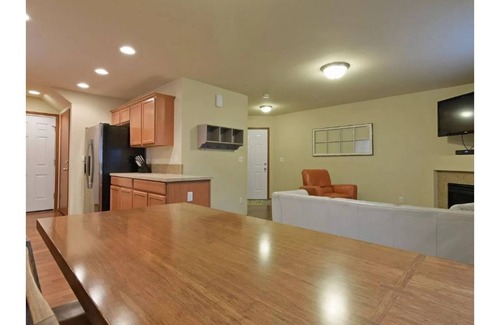Picnic Point-North Lynnwood House | Available Now