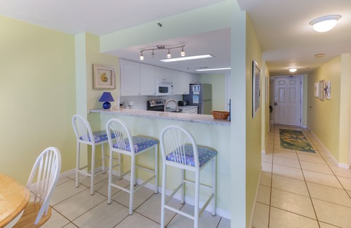 Destin Condo | AVAILABLE Sept. 13th to 20th & Oct. 25th to Nov. 17th! ON THE BEACH!