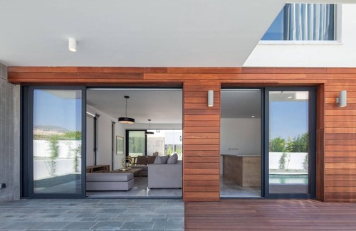 Emba Villa | Avalon 1 Villa 19 - Three Bedroom Villa, Sleeps 6