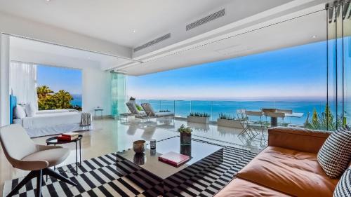 Romantic Zone House | Avalon - 401 Luxury & Breathtaking Sunset Views
