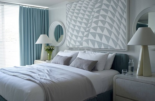 Beverly Hills Hotel | Avalon Hotel Beverly Hills, a Member of Design Hotels